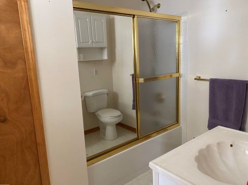 32047 Lakepoint St, New Baltimore MI 48047-3483 exterior