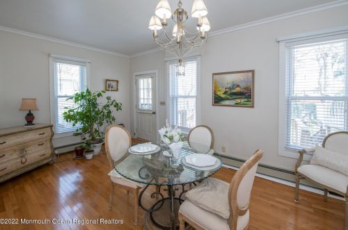 15 Sheriff St, East Freehold NJ 07728-1801 exterior