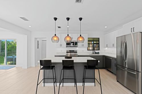 235 20 St, Boca Raton FL 33431-8013 exterior