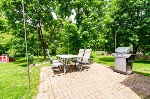 829 Parchmount Ave, Kalamazoo MI 49004-2055 exterior