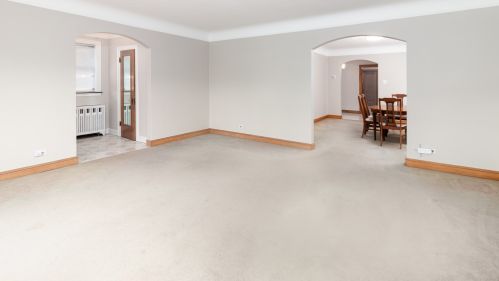 6024 Eddy St, Chicago IL 60641-3246 exterior