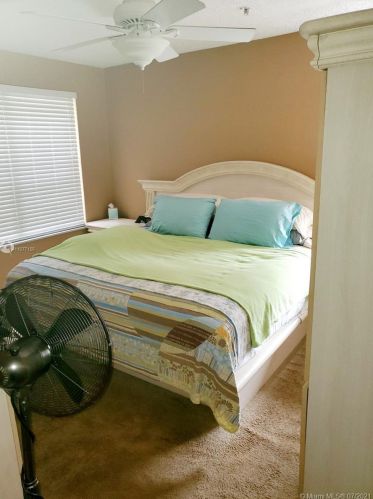 2303 Congress Ave, Boynton Beach FL 33426-7434 exterior