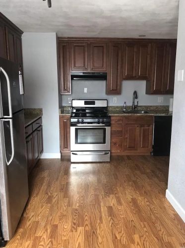 10424 Niblic Dr, Saint Louis MO  63114-2247 exterior