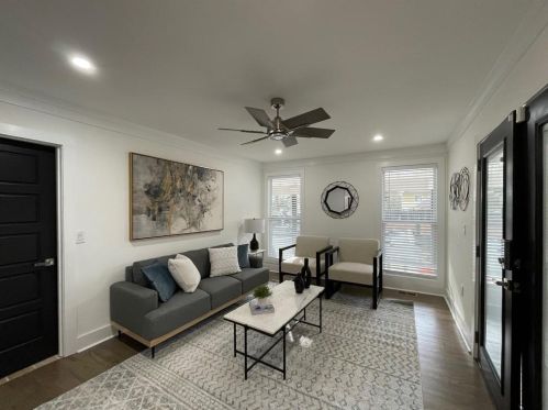 22 Candler Rd, Atlanta GA exterior