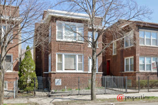 4321 Kimball Ave, Chicago, IL 60618-1101