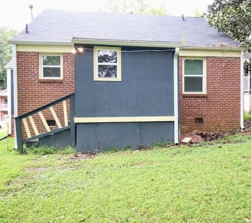 1714 Emerald Ave, Atlanta GA 30310-1552 exterior