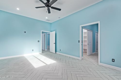 3638 61 Dr, Phoenix AZ 85033-4113 exterior