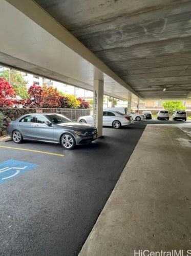 2525 Date St, Honolulu HI  96826-5437 exterior