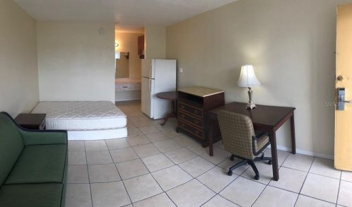 7900 Orange Blossom Trl, Orlando FL 32810-2639 exterior