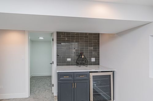 2905 77th Ave, Chicago IL  60707-1108 exterior