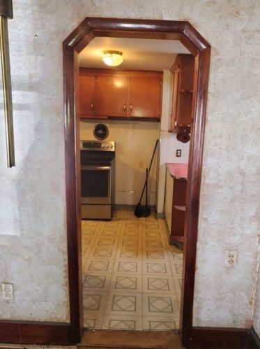 62 Eddy St, Springfield MA 01104-2631 exterior