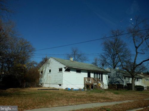 502 Kent Cir, Glen Burnie, MD 21060-6841