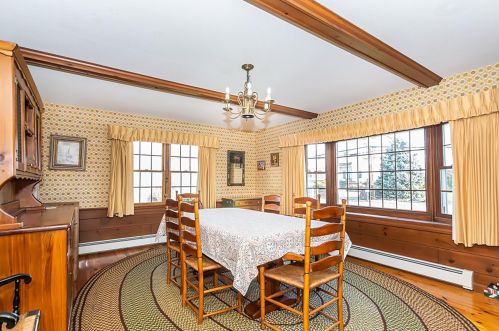 152 Atlantic Ave, Seabrook NH 03874-4828 exterior