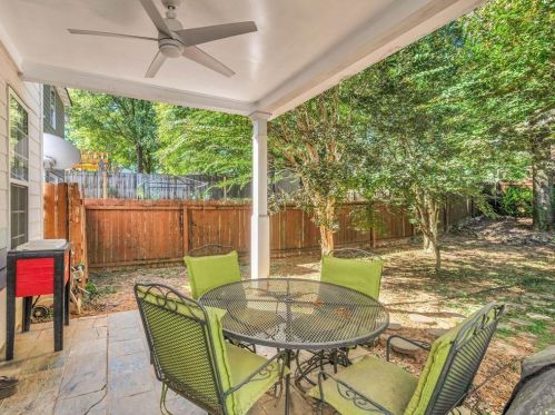 1904 Mallard St, Atlanta GA 30318-2724 exterior