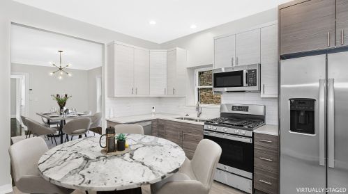 7251 King Dr, Chicago IL  60619-1725 exterior