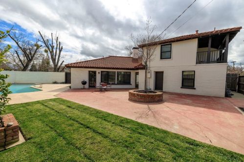 1267 Canal Dr, Turlock CA  95380-4159 exterior