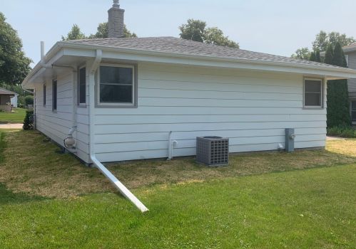 5375 24th St, Milwaukee WI  53209-5068 exterior