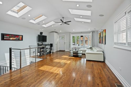 2172 Mango Ave, Chicago IL 60639-2312 exterior