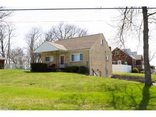 4400 Driftman Dr, Monroeville, PA 15146-2804