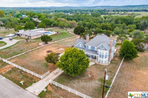 1314 Whispering Water, Spring Branch TX 78070-5613 exterior