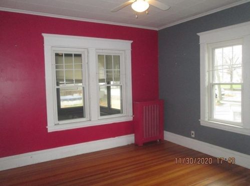 24 Henry Harris St, Chicopee MA 01020 exterior