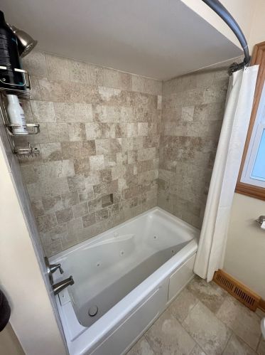 10628 Christiana Ave, Chicago IL 60655-2516 exterior