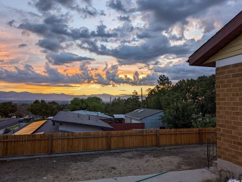 10208 1280, Sandy UT 84094-1359 exterior