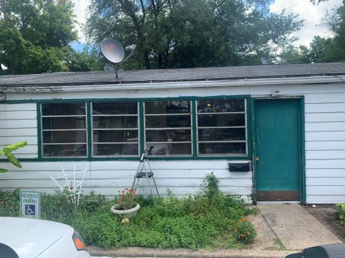 110 South, Cassopolis MI 49031 exterior