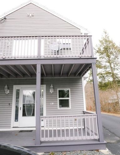 135 Highland St, Taunton MA 02780-4730 exterior