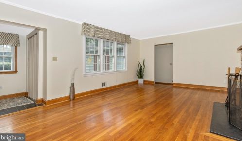 120 Piping Rock Dr, Silver Spring MD 20905-5863 exterior