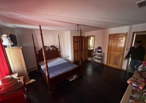 114 Pne St, Cliffside Park NJ 07010-1018 exterior