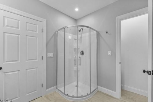 156 Barnert Ave, Paterson NJ  07512-1640 exterior