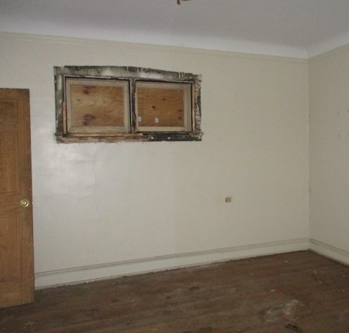 8718 Throop St, Chicago IL 60620-3433 exterior