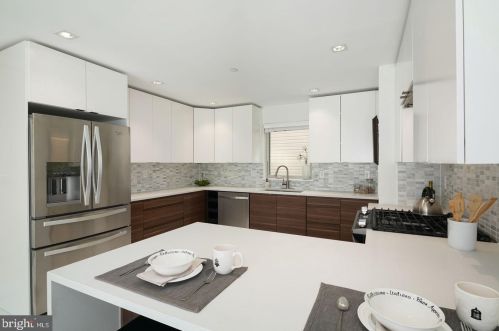 1304 20 St, Philadelphia PA 19140-5810 exterior