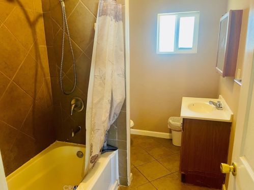 21515 Olive Ave, Perris CA 92570-8219 exterior