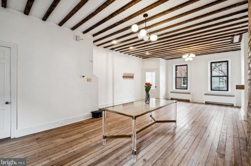 2426 Cedar St, Philadelphia PA  19125-3018 exterior