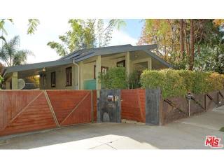 8920 Cynthia St, Los Angeles CA  90069-4403 exterior