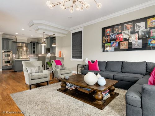 1707 Nelson St, Chicago IL 60657-3027 exterior