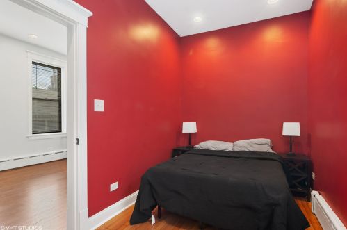 2147 Dickens Ave, Chicago IL 60639-3433 exterior