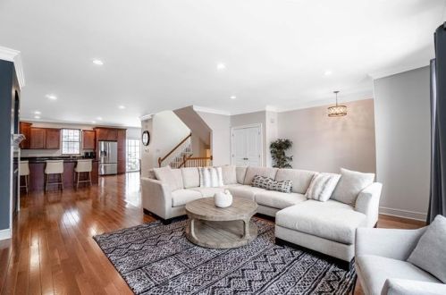 172 Plymouth St, Pittsburgh PA 15211-1232 exterior