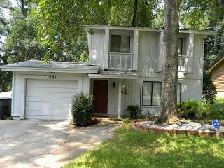 1824 Mayfair Rd, Tallahassee, FL 32303-3538