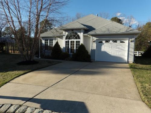 24 Abercorn Ct, Jackson Twp, NJ 08527-3965