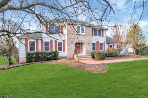 368 Rolling Knolls Way, Bridgewater, NJ 08807-1900