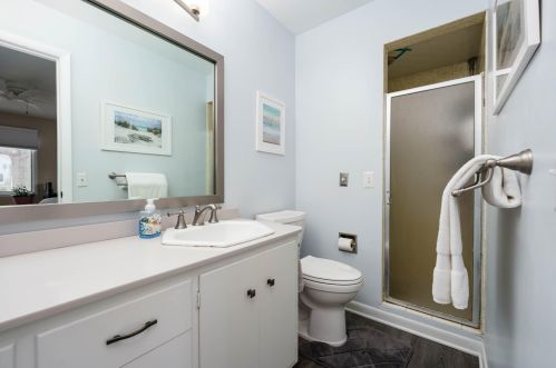 790 Eagle Lk Dr, Kalamazoo MI 49009-9612 exterior