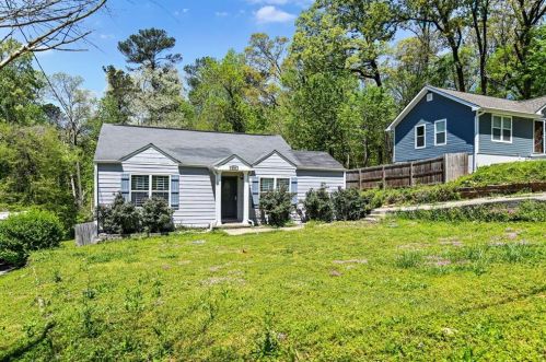 884 Margaret Pl, Atlanta GA 30318-4845 exterior