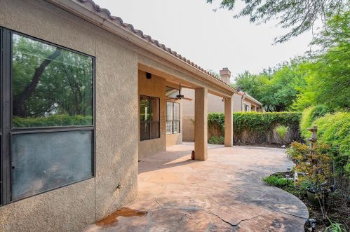 5829 Golden Eagle Dr, Tucson AZ 85750-0817 exterior