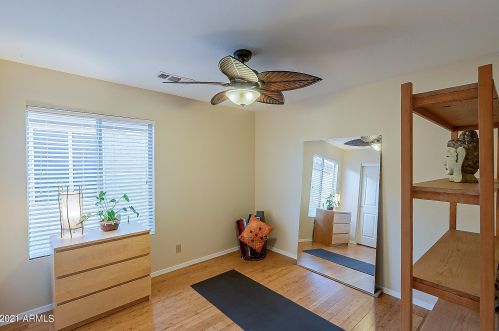 16026 10 St, Phoenix AZ 85086-0911 exterior