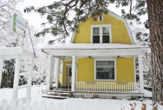 614 9th Ave, Spokane, WA 99202-2471