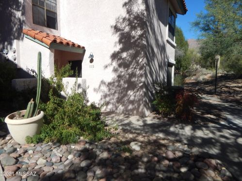 6460 Tierra De Las Catalinas, Tucson, AZ 85718-2172