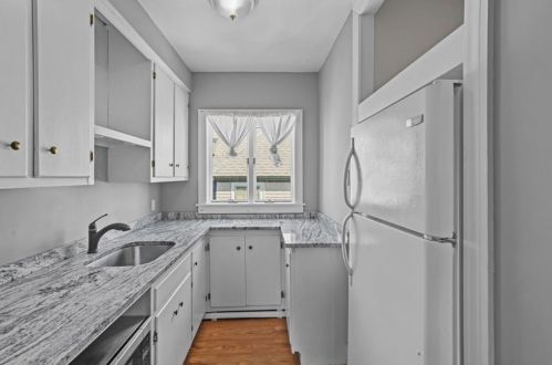 544 Hope St, Providence RI 02906-2660 exterior